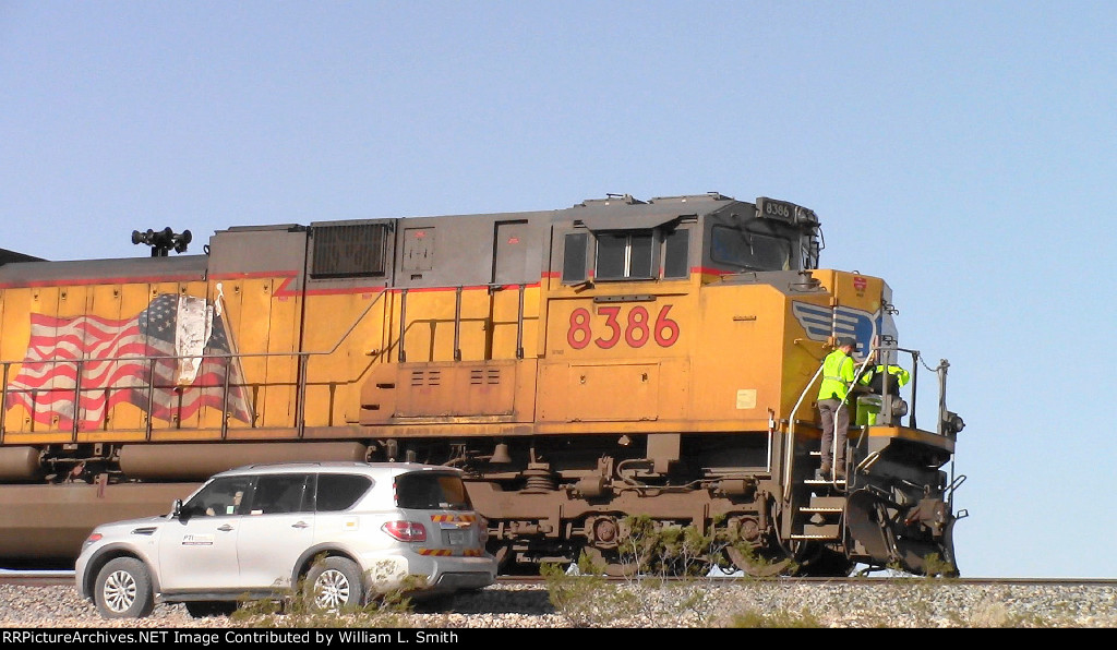 Crew change at Erie NV -3